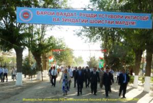 8_9_15-Тантанаи Истиклолият2